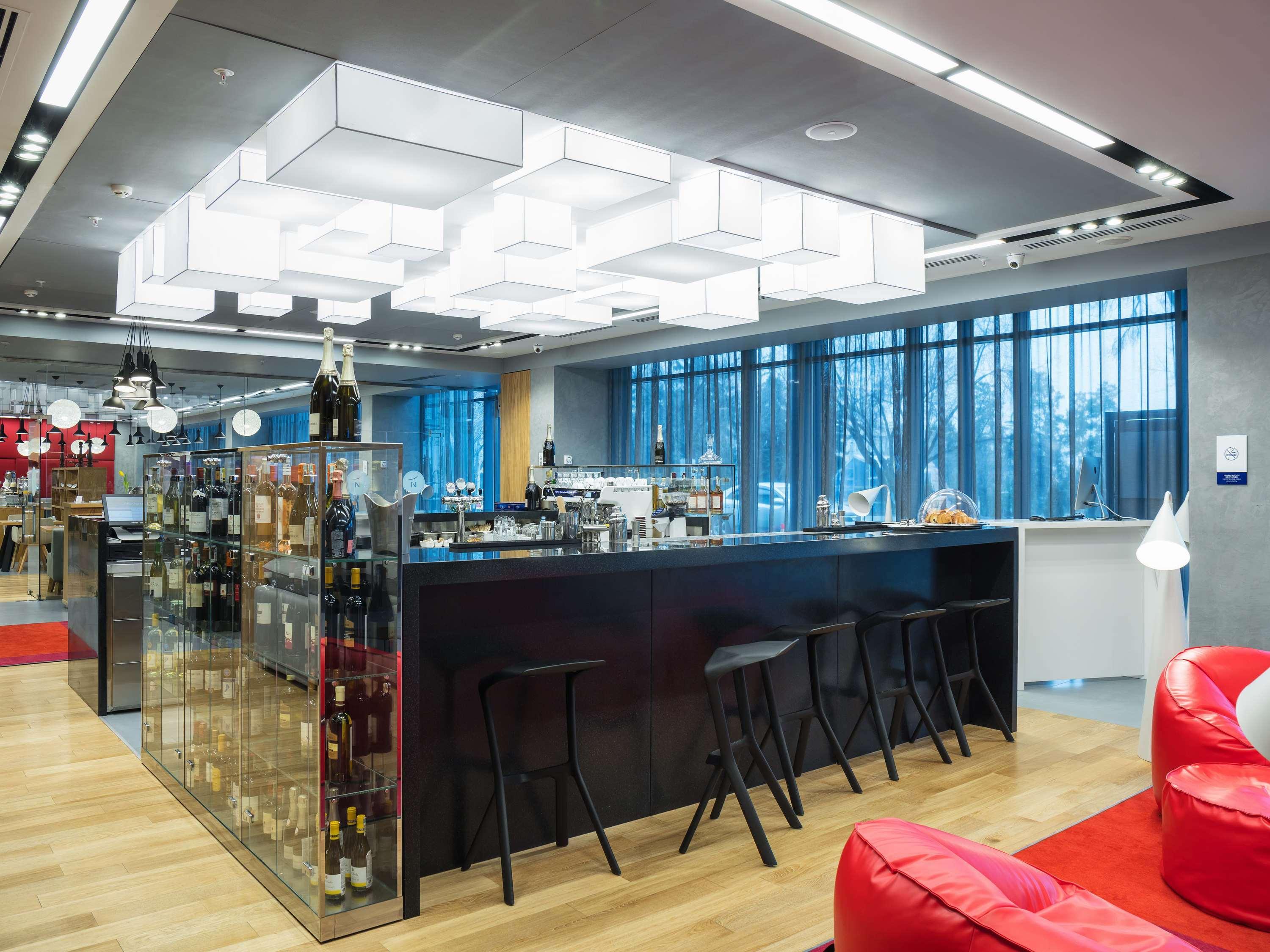 Novotel Almaty City Center Εξωτερικό φωτογραφία
