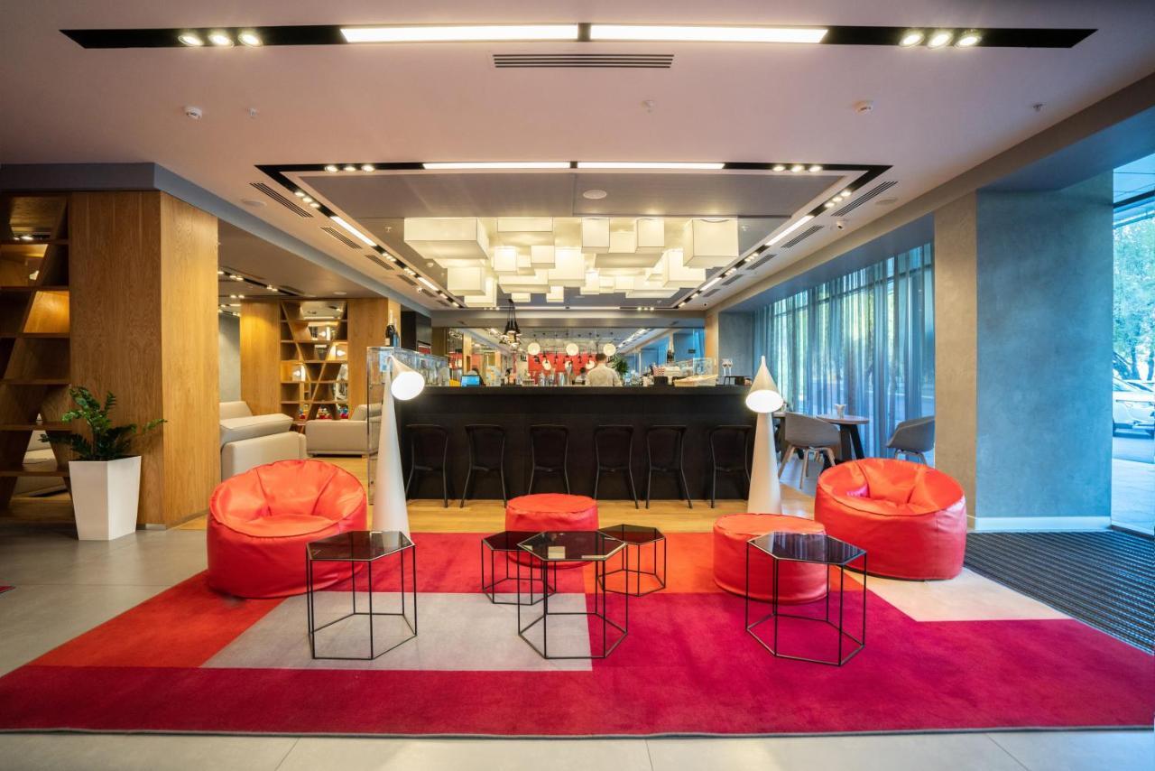 Novotel Almaty City Center Εξωτερικό φωτογραφία